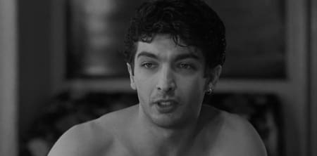 Ricardo Darín en "The Stranger". Foto: Captura de pantalla YouTube.