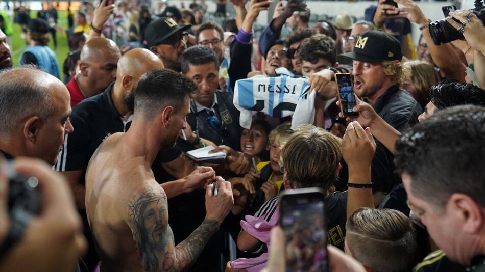 Furor por Lionel Messi. Foto: Reuters.