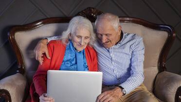 Préstamos para jubilados y beneficiarios ANSES: cómo solicitarlos y qué montos se pueden financiar