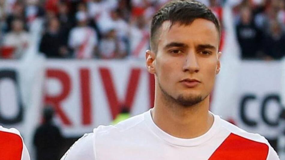 Emanuel Mammana, River, foto NA