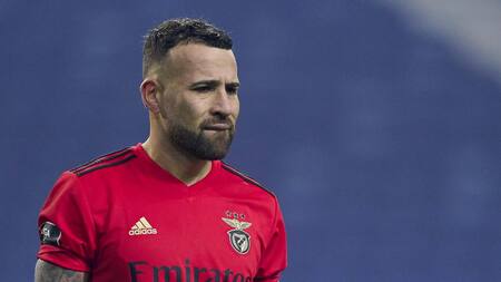 Nicolás Otamendi, Benfica de Portugal.