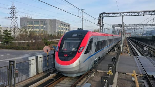 El más rápido de Sudamérica: el país que supera a Brasil y Argentina por tener el tren más veloz de la región