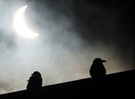 Eclipse solar del 29 de marzo de 2025. Foto: Reuters / Leonhard Foeger.