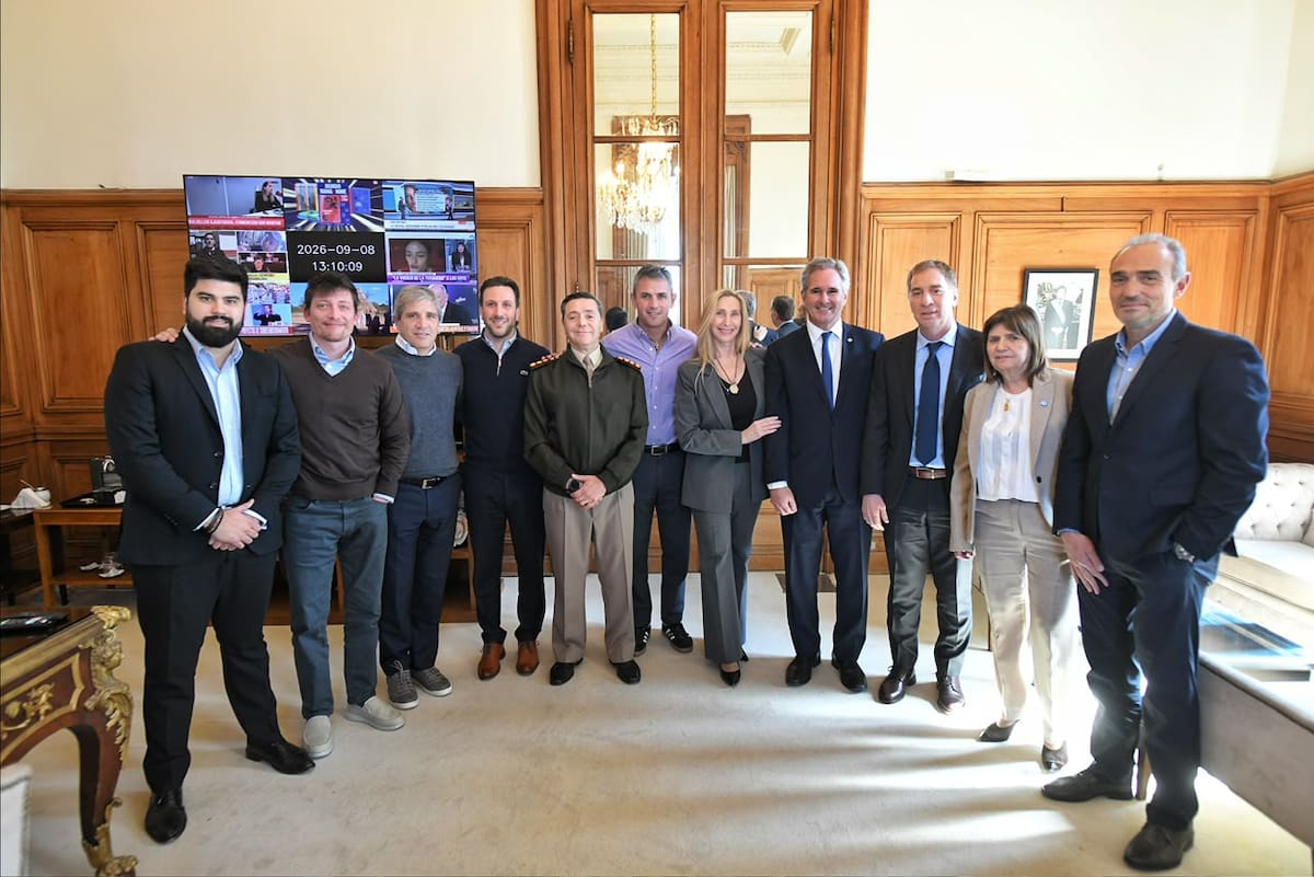 Reunión de la mesa política del Gobierno