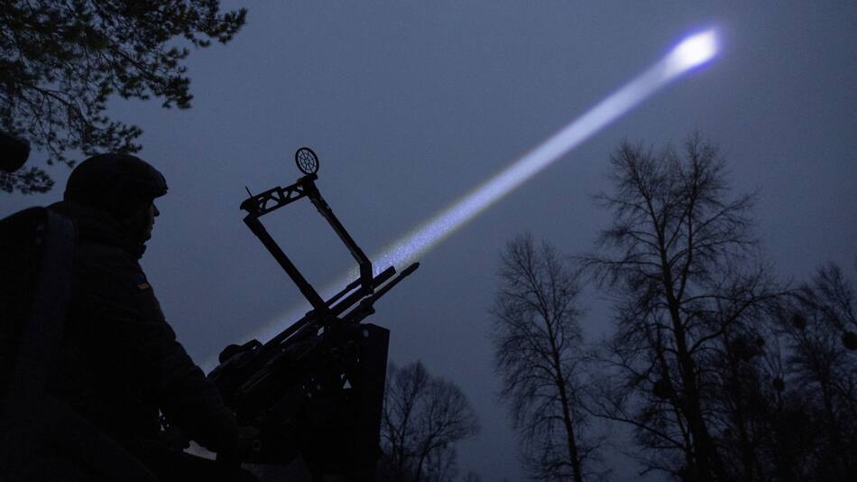 Rusia continúa lanzando ataques masivos contra infraestructura energética ucraniana. Foto: Reuters.