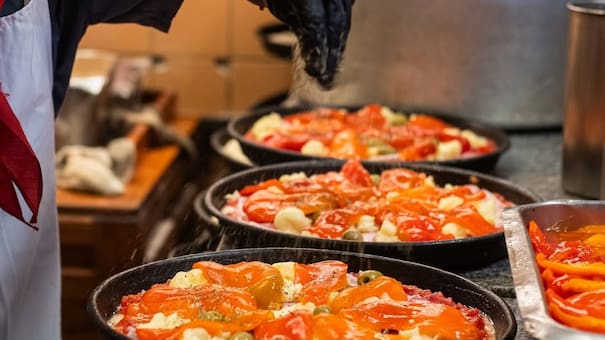 Una emblemática pizzería de Buenos Aires abre sus puertas como nunca antes: degustaciones, rincones ocultos y recetas secretas