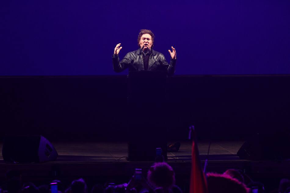 Javier Milei en Parque Lezama. Foto: Reuters