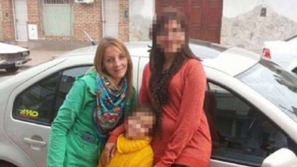 Madre muere al correr picadas