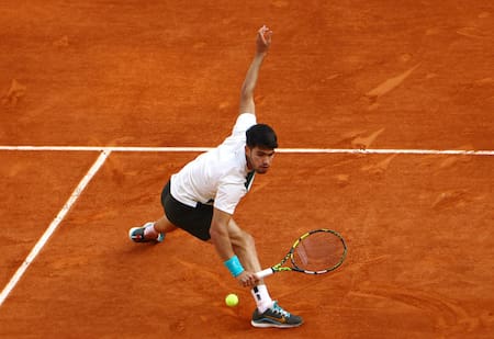 Carlos Alcaraz y un tenis digno de admirar. Foto: Reuters/Lisi Niesner