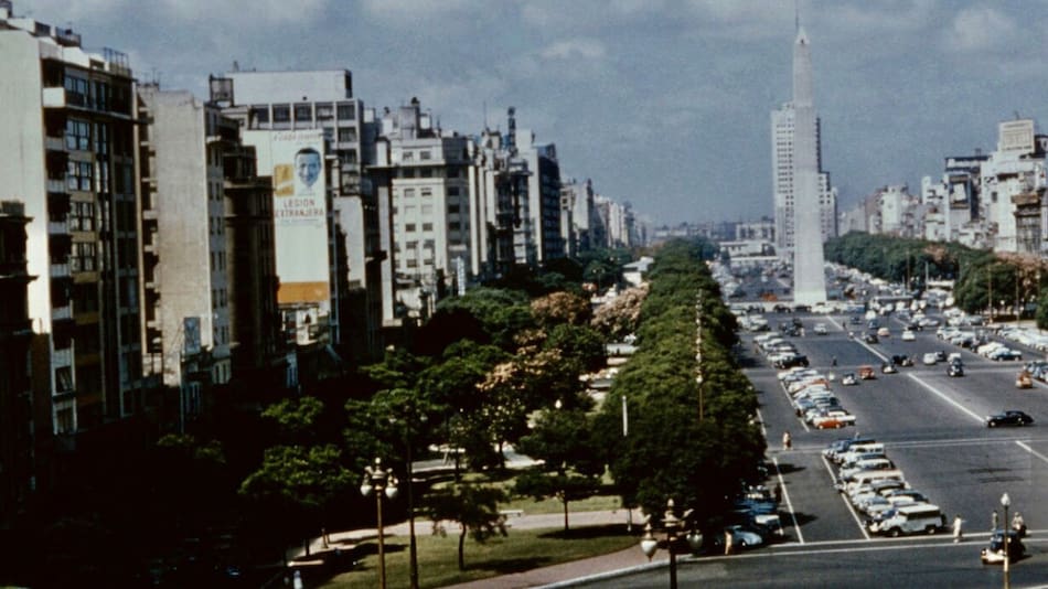 El Obelisco en plena década del 60. Foto: X @d_balmaceda