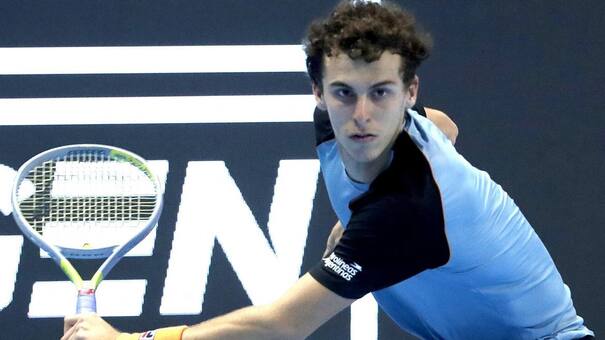 Juan Manuel Cerúndolo se despidió del Next Gen Finals con una derrota ante Alcaraz