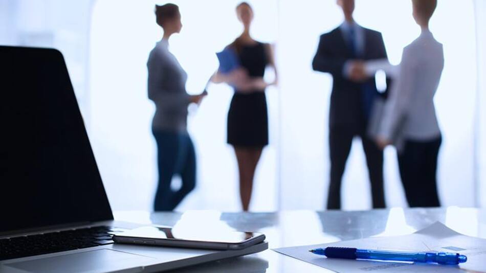 Puestos de trabajo, mercado laboral