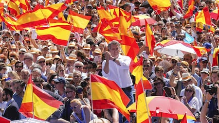 Manifestaciones en España en contra del Gobierno de Alberto Núñez Feijoo. Foto: EFE (Borja Sanchez-Trillo)