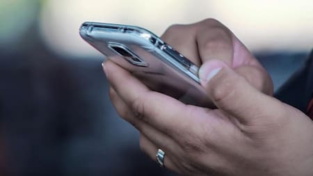 Teléfonos celulares, Télam