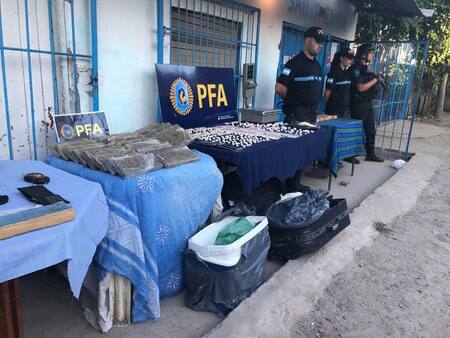 Operativo antidrogas en Villa Zavaleta