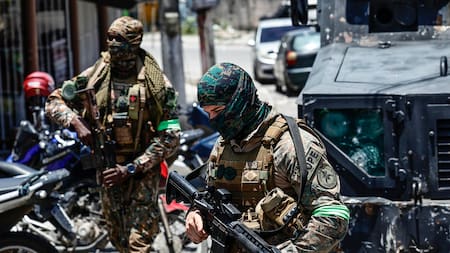 Nuevo megaoperativo en Río de Janeiro: mil policías ingresaron a las favelas para capturar a líderes del Comando Vermelho