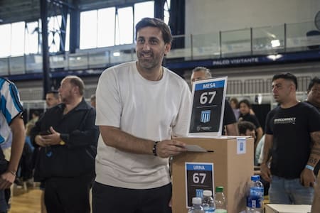 Diego Milito es nuevo presidente de Racing. Foto: X @RacingClub.