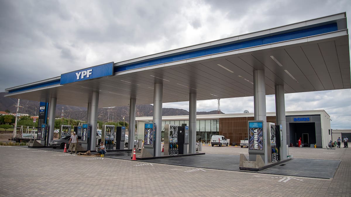 Venta de combustibles limitada para Año Nuevo.