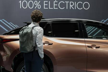 Canadá, vehículos eléctricos. EFE