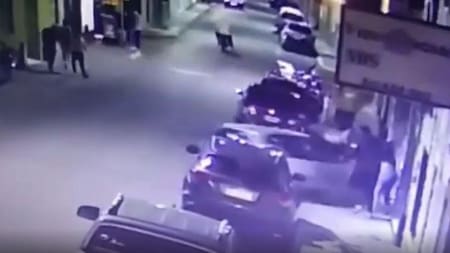 Violento choque en la puerta de un boliche en San Pedro. Foto: captura de video.