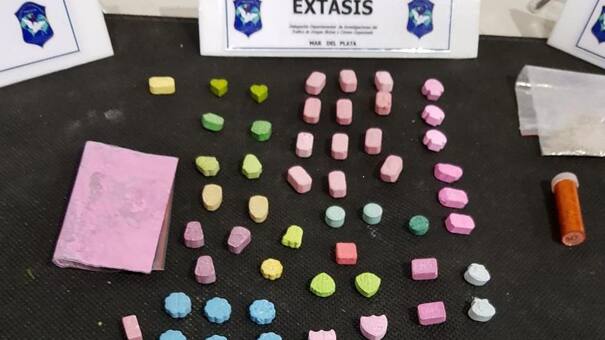 Incautan en Mar del Plata gran cantidad de éxtasis y marihuana en un balneario
