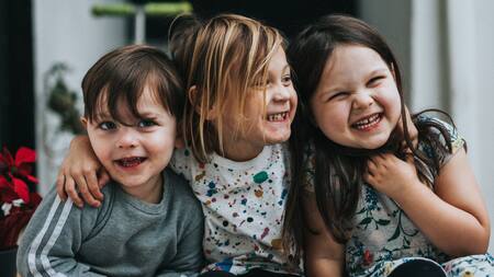 Niños, felicidad. Foto: Unsplash