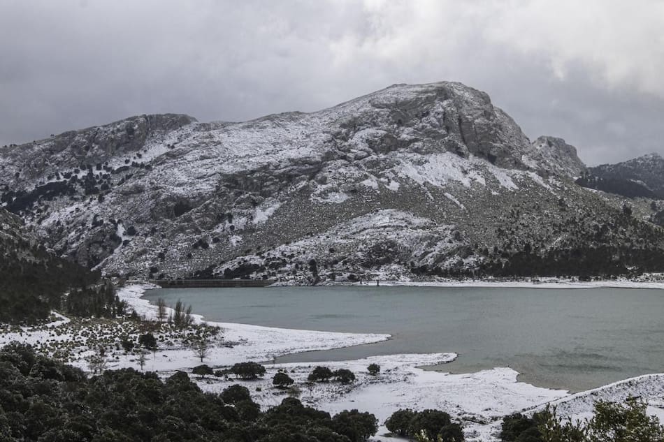 España bajo hielo. Foto: EFE.