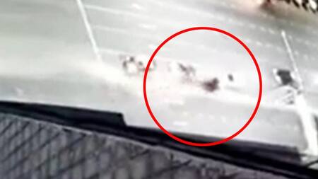 Choque en Palermo, foto cámara de seguridad