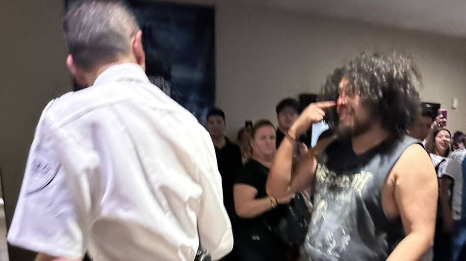 El hombre fue golpeado a la salida de la función. Foto: Twitter.