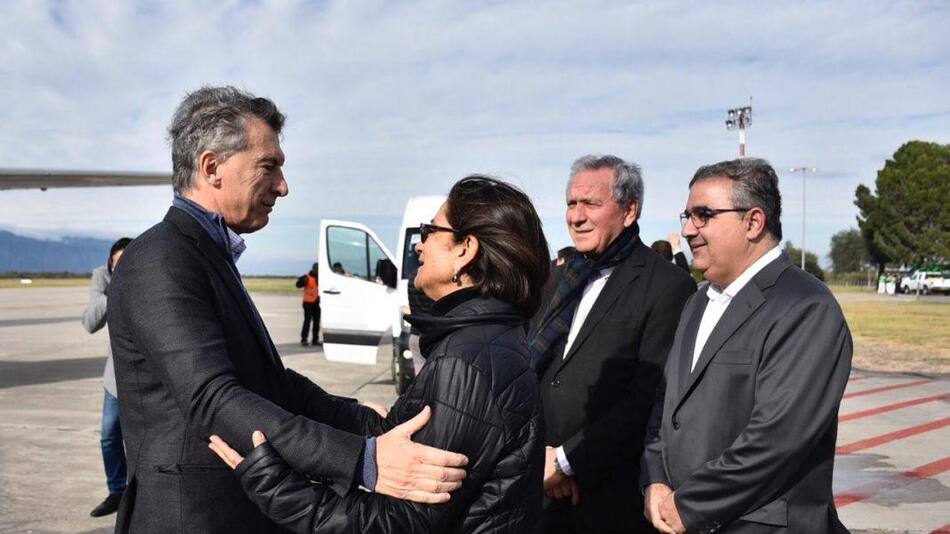 Mauricio Macri junto a la gobernadora de Catamarca Lucia Corpacci
