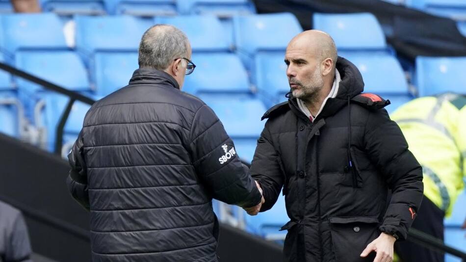 Marcelo Bielsa y Pep Guardiola, REUTERS