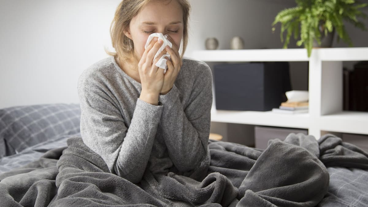 Un aliado contra la gripe: el alimento natural que recomiendan los científicos para prevenir resfríos en invierno