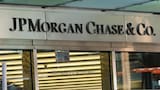 Elecciones 2025, EN VIVO | Por el resultado electoral, JP Morgan cambió las previsiones de riesgo país y dólar para Argentina