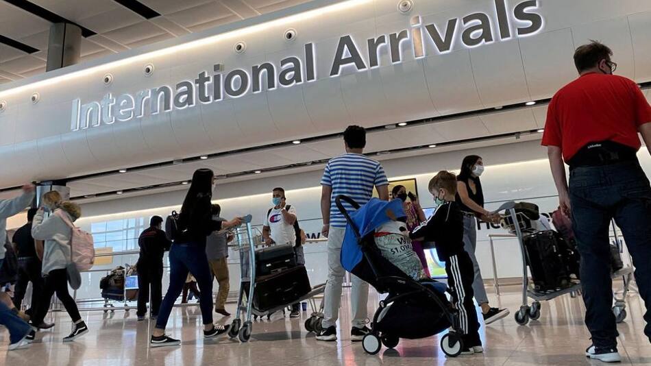 Inmigrantes en Reino Unido. Foto: Reuters