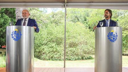 Lula y Lacalle Pou en Uruguay. Foto: EFE