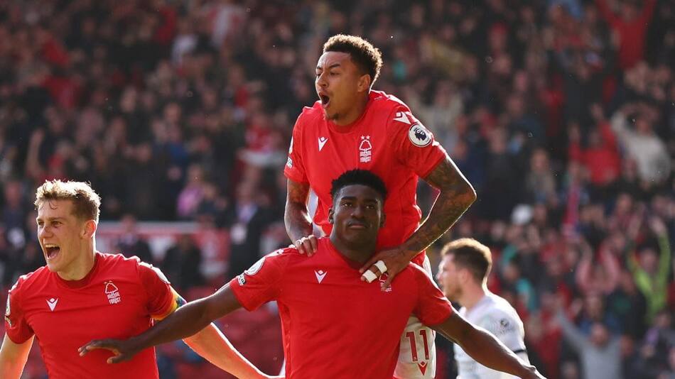 Festejo del Nottingham Forest ante el Liverpool por la Premier League. Foto: REUTERS.