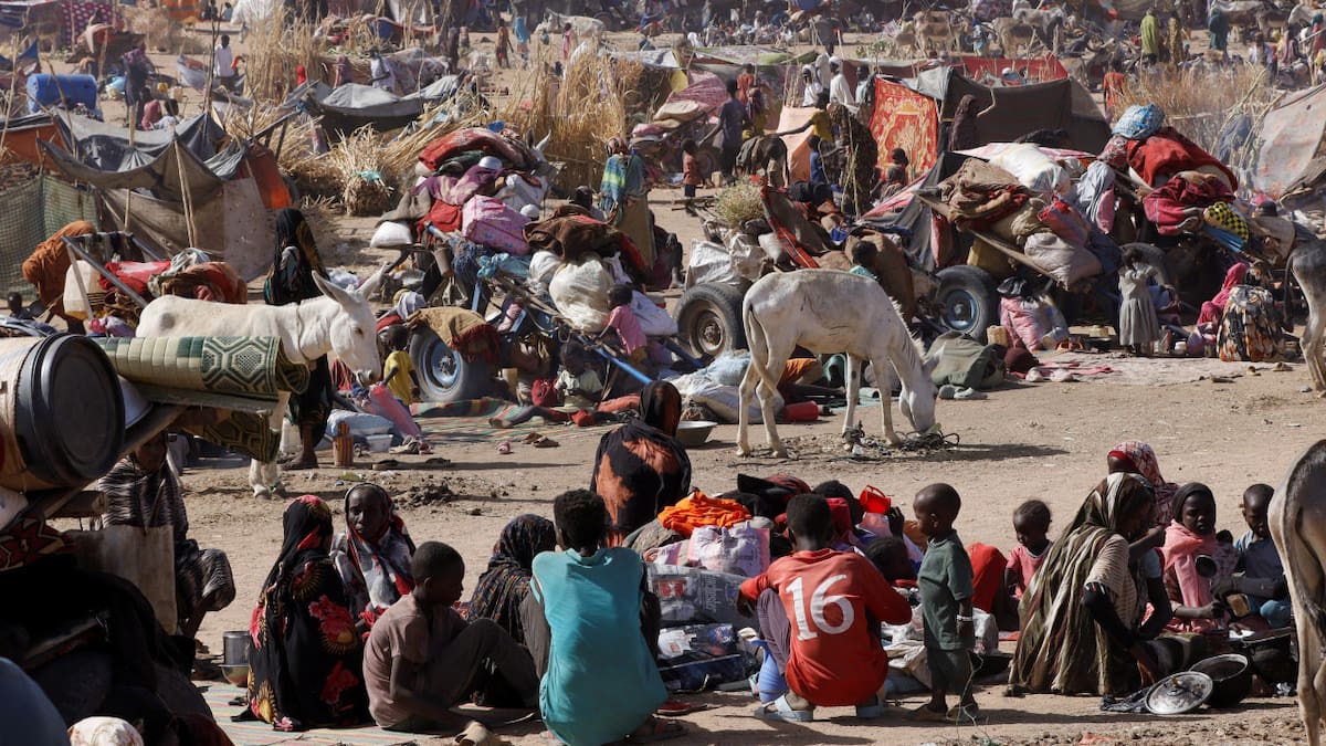 Desplazados de Sudán por la guerra civil en el país. Foto: Reuters/Stringer.
