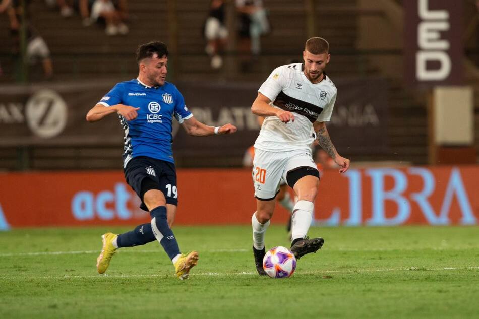 Nicolás Servetto; Platense-Talleres de Córdoba. Foto: Twitter @caplatense.