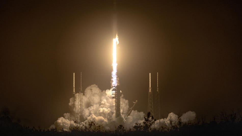 El cohete de SpaceX lanzado por la NASA. Foto: EFE