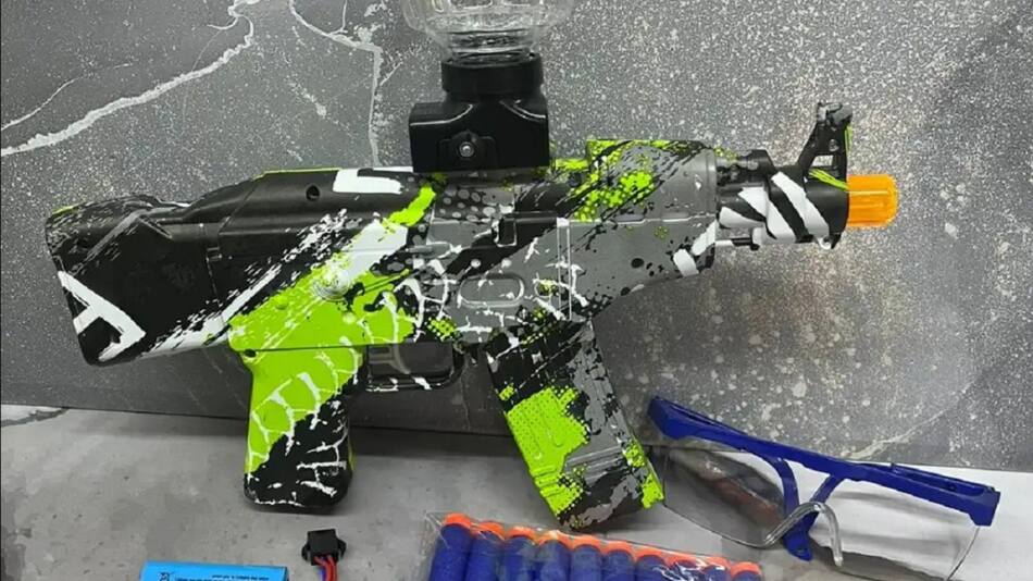Réplica de armas que disparan hidrogel