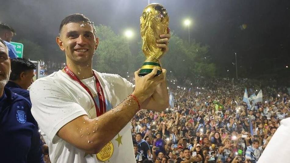 Emiliano "Dibu" Martínez. Foto: Instagram @emi_martinez26.