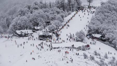 Nevadas en el Cerro Bayo de Villa La Angostura