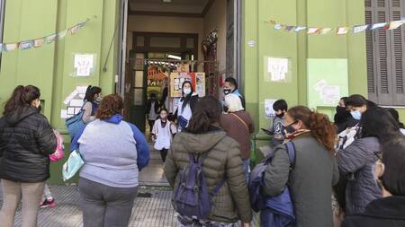Coronavirus en Argentina, escuelas, colegios, NA