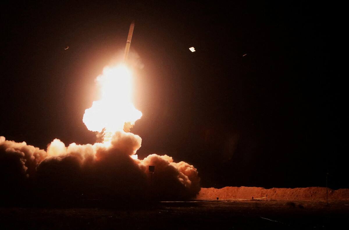 Lanzamiento de misil por parte de Irán. Foto: Reuters/Ejército iraní/WANA