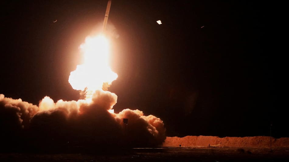 Misiles que protegen el espacio aéreo.