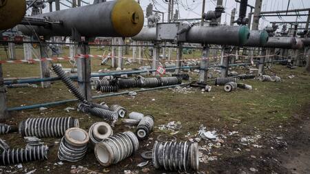 Ataques a centrales eléctricas en Ucrania. Foto: Reuters.