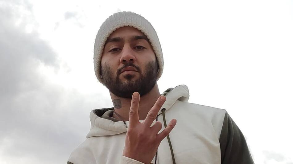 Tomaj Salehi, rapero condenado en Irán por apoyar protestas por Mahsa Amini.