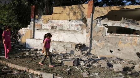 Ataques israelíes en Jan Yunis, en Gaza. Foto: EFE.