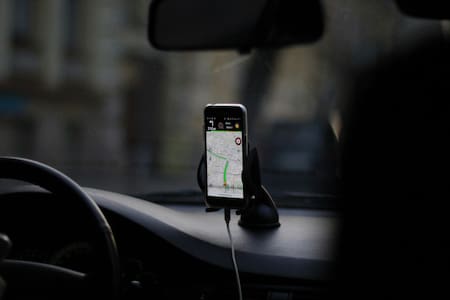 Autos, GPS, Google Maps. Foto: Unsplash