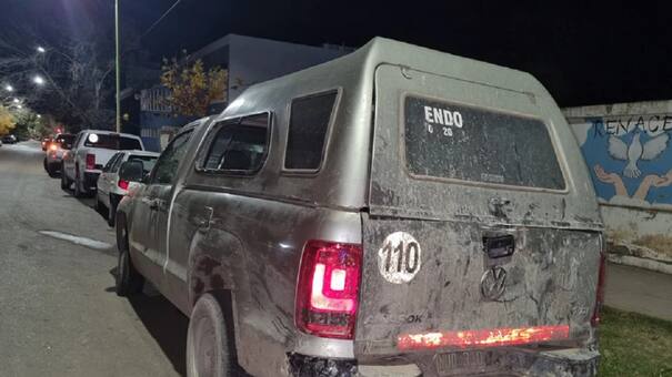 Siniestro hallazgo en Bahía Blanca: abandonaron una camioneta con cuatro cadáveres dentro